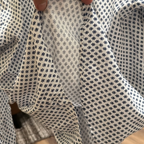 Rodd & Gunn Seaward Downs Geo Botton Up Shirt. Size Large Excellent Condition! - Picture 10 of 10